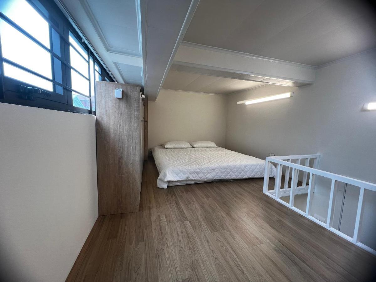 Era Apartment Nguyen Trai Hanoï Extérieur photo